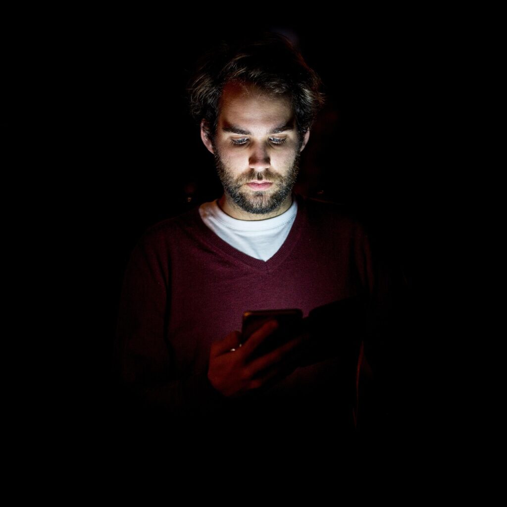 スマホ依存についての相談はLINEでどう行うべき？