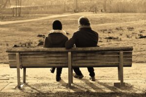 学校で孤立している時の相談はLINEでどのように行うべきか？