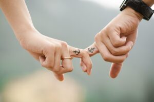 義母の過干渉に困っている関係を改善するには？