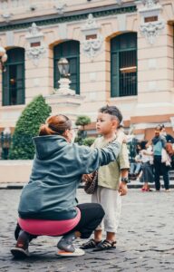 女性の人間関係に関する相談はどこにすればいい？