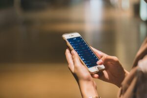 女性が利用するオンライン相談の先にはどんな選択肢がある？